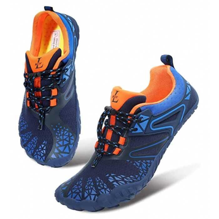 Top view of L-RUN Athletic Hiking Water Shoes - Image Credit. Amazon.com