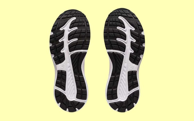 Sole view of ASICS Kid's Contend 7 Grade School Running Shoe. Image credit: Amazon.com