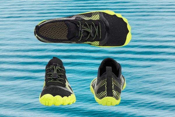 Top, toe and heel views of WateLves Water Shoes for Men and Women Barefoot