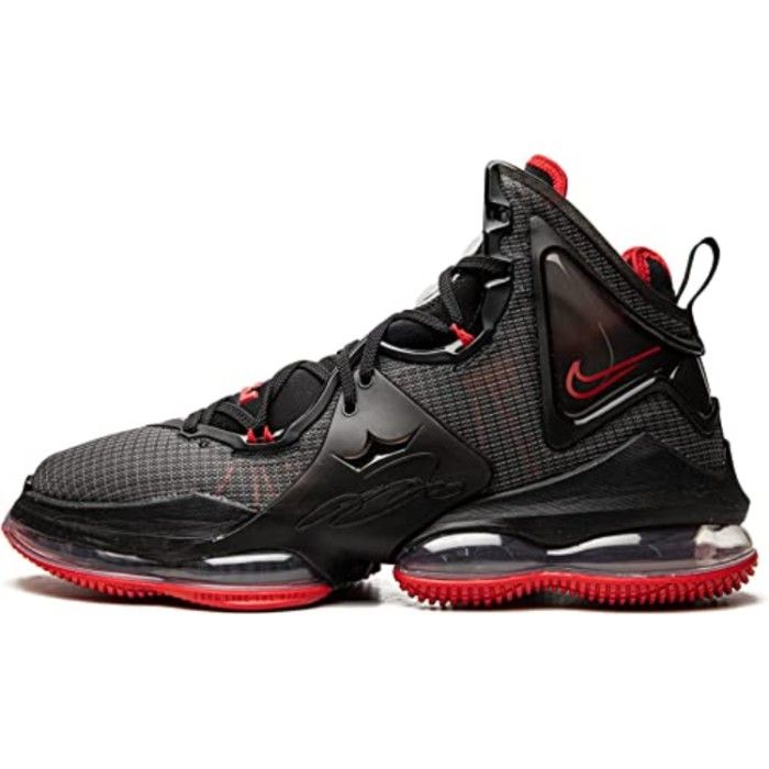 Best Basketball Shoes For Flat Feet: Shoes with Traction are Comfy and Lightweight!