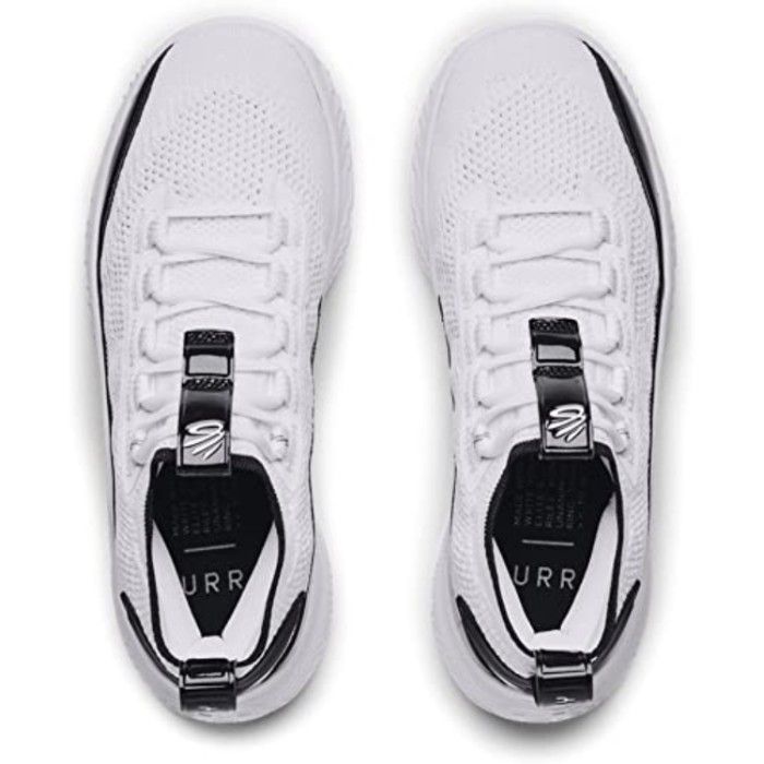 Best Basketball Shoes For Flat Feet: Shoes with Traction are Comfy and Lightweight!