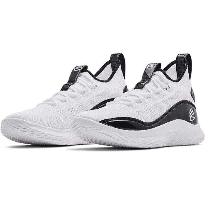 Best Basketball Shoes For Flat Feet: Shoes with Traction are Comfy and Lightweight!